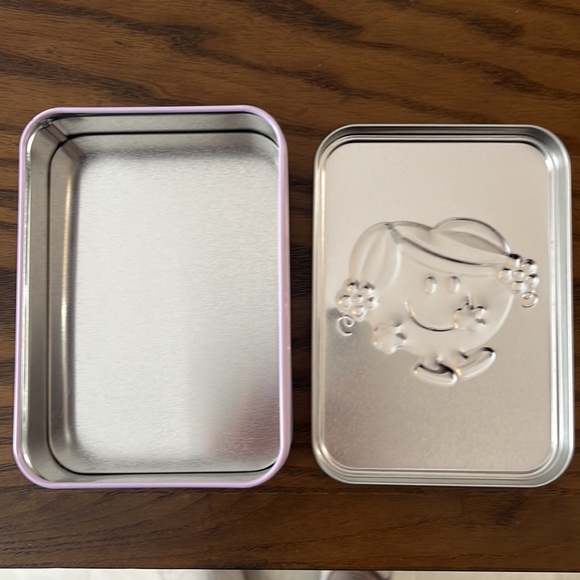 Little Miss Hug Jelly Bean Tin - NWOT - Picture 5 of 5